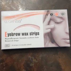 Eyebrow wax strips
